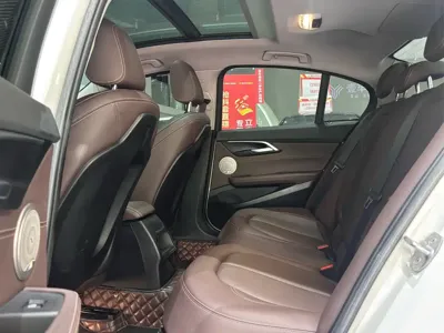 BMW 1 Series 2019, 59000 км, за 8233.8 USD - фото 6