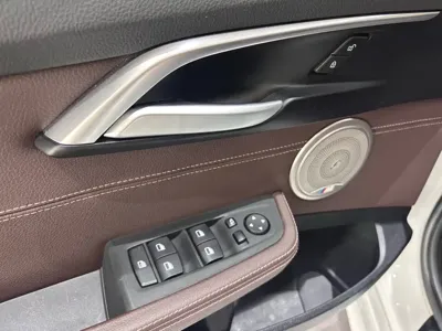 BMW 1 Series 2019, 59000 км, за 8233.8 USD - фото 27
