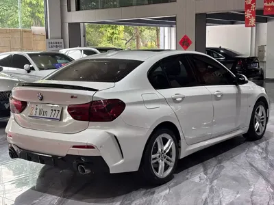 BMW 1 Series 2019, 59000 км, за 8233.8 USD - фото 32