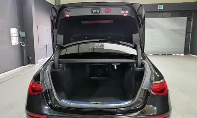 Mercedes-Benz S-Class 2024, 79144 км, за 58500.83 USD - фото 17