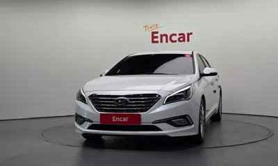 Hyundai Sonata 2015, 102402 км, за 6104.77 USD