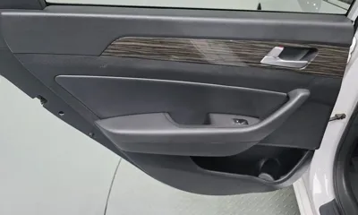 Hyundai Sonata 2015, 102402 км, за 6058.64 USD - фото 25