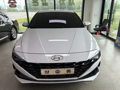 Hyundai Avante · 2023 год