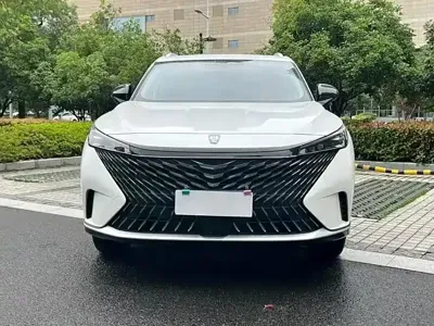Roewe RX5 2022, 28000 км, за 5782.3 USD