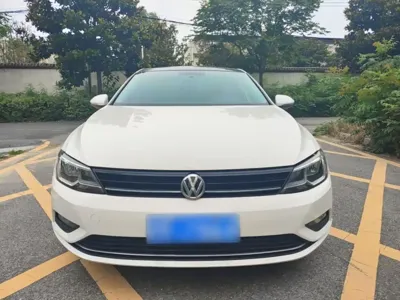 Volkswagen Lamando 2018, 75100 км, за 6905.77 USD