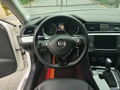Volkswagen Lamando 2018, 75100 км, за 6905.77 USD - фото 11