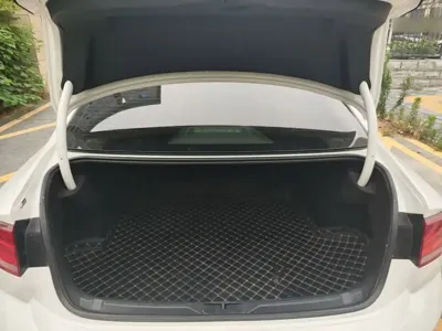 Volkswagen Lamando 2018, 75100 км, за 6905.77 USD - фото 19