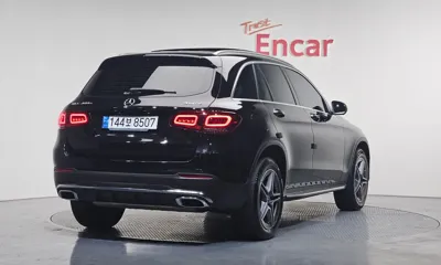 Mercedes-Benz GLC-Class 2022, 49520 км, за 29732.4 USD