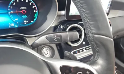 Mercedes-Benz GLC-Class 2022, 49520 км, за 29732.4 USD - фото 9