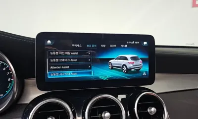 Mercedes-Benz GLC-Class 2022, 49520 км, за 29732.4 USD - фото 16