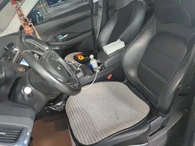 Jaguar E-Pace 2019, 130200 км, за 9608.41 USD - фото 8