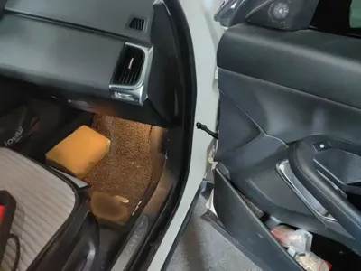 Jaguar E-Pace 2019, 130200 км, за 9608.41 USD - фото 20