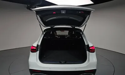 Mercedes-Benz GLC-Class 2025, 18422 км, за 44930.63 USD - фото 20