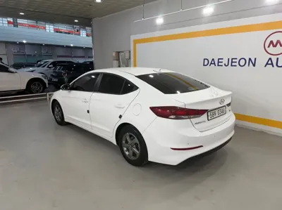 Hyundai Avante 2016, 96494 км, за 6012.55 USD