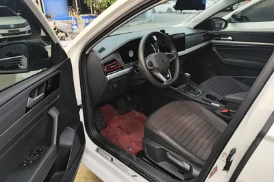 Volkswagen Lavida 2024, 28900 км, за 13219 USD - фото 19