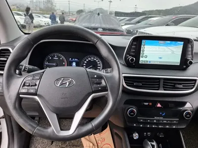 Hyundai Tucson 2019, 121711 км, за 9702.41 USD - фото 9