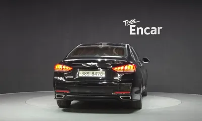 Hyundai Genesis 2015, 146206 км, за 6305.83 USD
