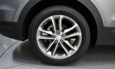 Hyundai Santafe 2016, 102798 км, за 8741.71 USD