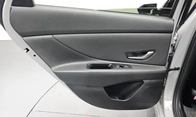 Hyundai Avante 2021, 14142 км, за 14267.11 USD - фото 25