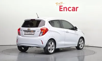 ChevroletGMDaewoo Spark 2016, 77623 км, за 2276.87 USD