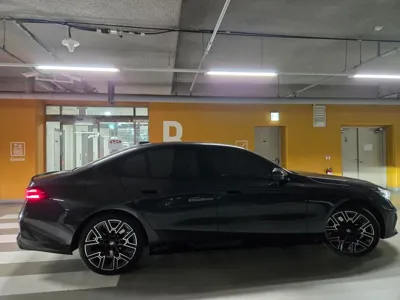 BMW 5-Series 2026, 9700 км, за 29119.08 USD