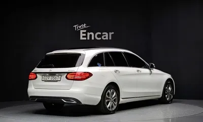 Mercedes-Benz C-Class 2016, 145238 км, за 8998.95 USD