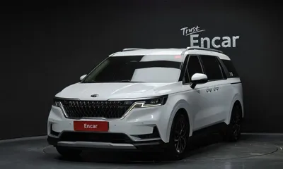 Kia Canival · 2021 год