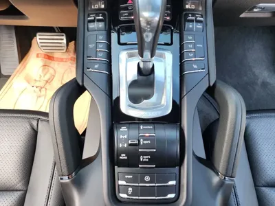 Porsche Cayenne 2015, 170000 км, за 17395.3 USD - фото 16