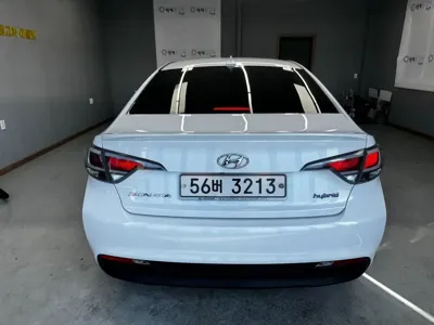 Hyundai Sonata 2015, 112407 км, за 5579.62 USD