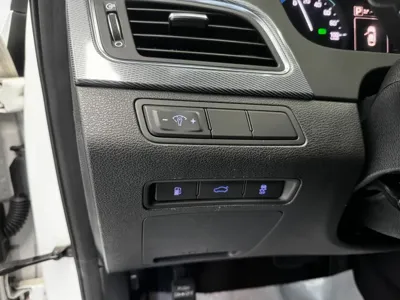 Hyundai Sonata 2015, 112407 км, за 5579.62 USD - фото 13