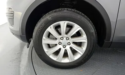 Land Rover Discovery Sport 2016, 150801 км, за 4827.81 USD