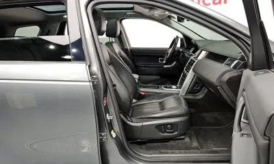 Land Rover Discovery Sport 2016, 150801 км, за 4827.81 USD - фото 10