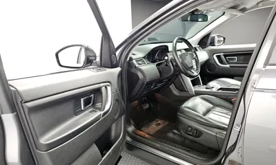 Land Rover Discovery Sport 2016, 150801 км, за 4827.81 USD - фото 11