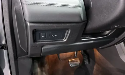 Land Rover Discovery Sport 2016, 150801 км, за 4827.81 USD - фото 17