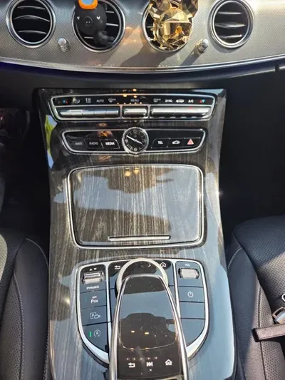 Mercedes-Benz E-Class 2020, 73650 км, за 21662.07 USD - фото 9