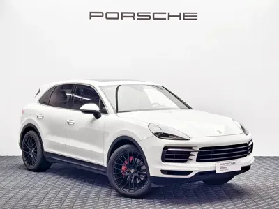 Porsche Cayenne 2020, 62000 км, за 52677.02 USD