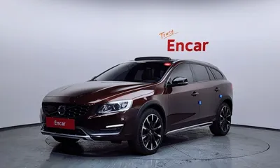 Volvo V60 · 2016 год