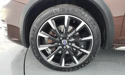 Volvo V60 2016, 138655 км, за 8344.36 USD