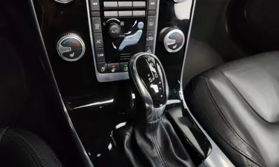 Volvo V60 2016, 138655 км, за 8344.36 USD - фото 9
