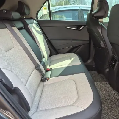 Kia Niro 2026, 2300 км, за 20327.63 USD
