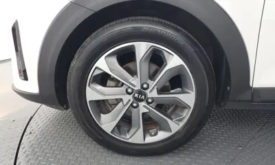 Kia Stonic 2019, 69784 км, за 7877.12 USD