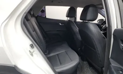 Kia Stonic 2019, 69784 км, за 7877.12 USD - фото 11