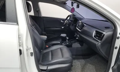 Kia Stonic 2019, 69784 км, за 7877.12 USD - фото 26