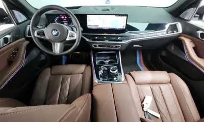 BMW X5 2025, 9606 км, за 85269.79 USD - фото 7