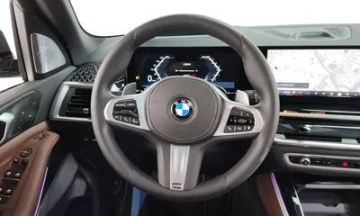 BMW X5 2025, 9606 км, за 85269.79 USD - фото 14