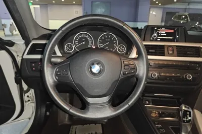 BMW 3 Series 2015, 113200 км, за 8510 USD - фото 7
