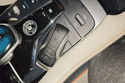 BYD Song PLUS New Energy 2021, 28200 км, за 12450 USD - фото 20