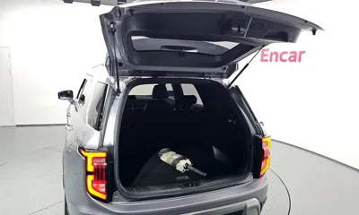 KG_Mobility_Ssangyong Torres 2024, 32616 км, за 13815.45 USD - фото 20