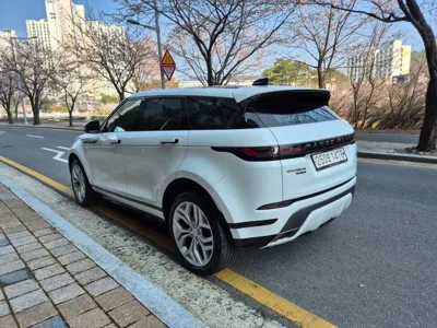 Land Rover Range Rover Evoque 2020, 51272 км, за 17746.86 USD - фото 5