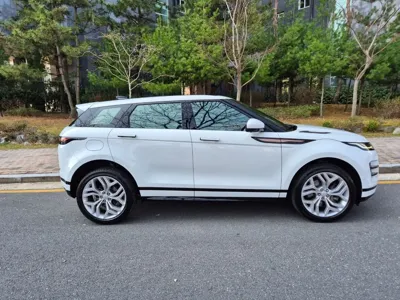 Land Rover Range Rover Evoque 2020, 51272 км, за 17746.86 USD - фото 8